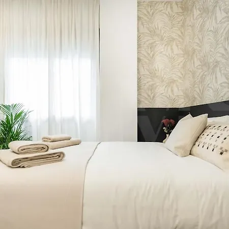 Apartment Chic Intimate In The Heart Of By Rems