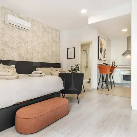 Chic Intimate In The Heart Of By Rems *