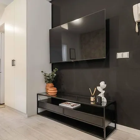 Chic Intimate In The Heart Of By Rems *
