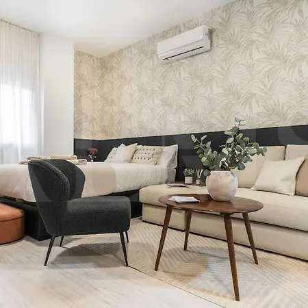 Chic Intimate In The Heart Of By Rems