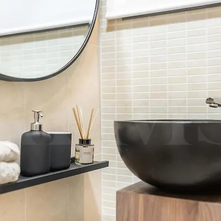 Apartmán Chic Intimate In The Heart Of By Rems *
