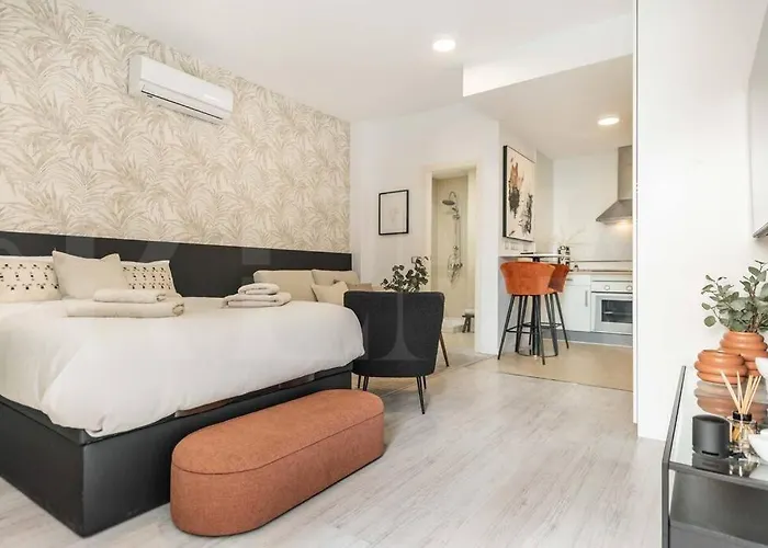 Chic Intimate In The Heart Of By Rems *